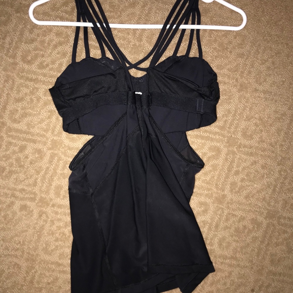 Exquisite Tank II black tank size 8 - Picture 3 of 3